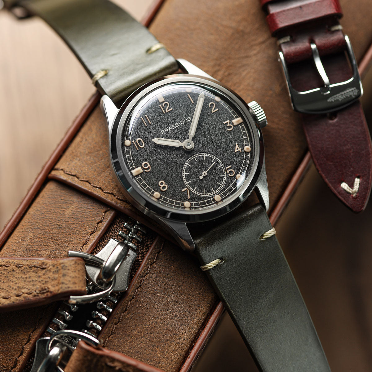 Genuine Horween Chromexcel® V-Stitch Leather Watch Strap - Olive Green