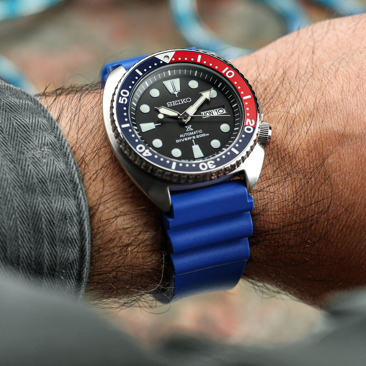 WatchGecko 285 Italian Rubber Diver's Watch Strap - Royal Blue