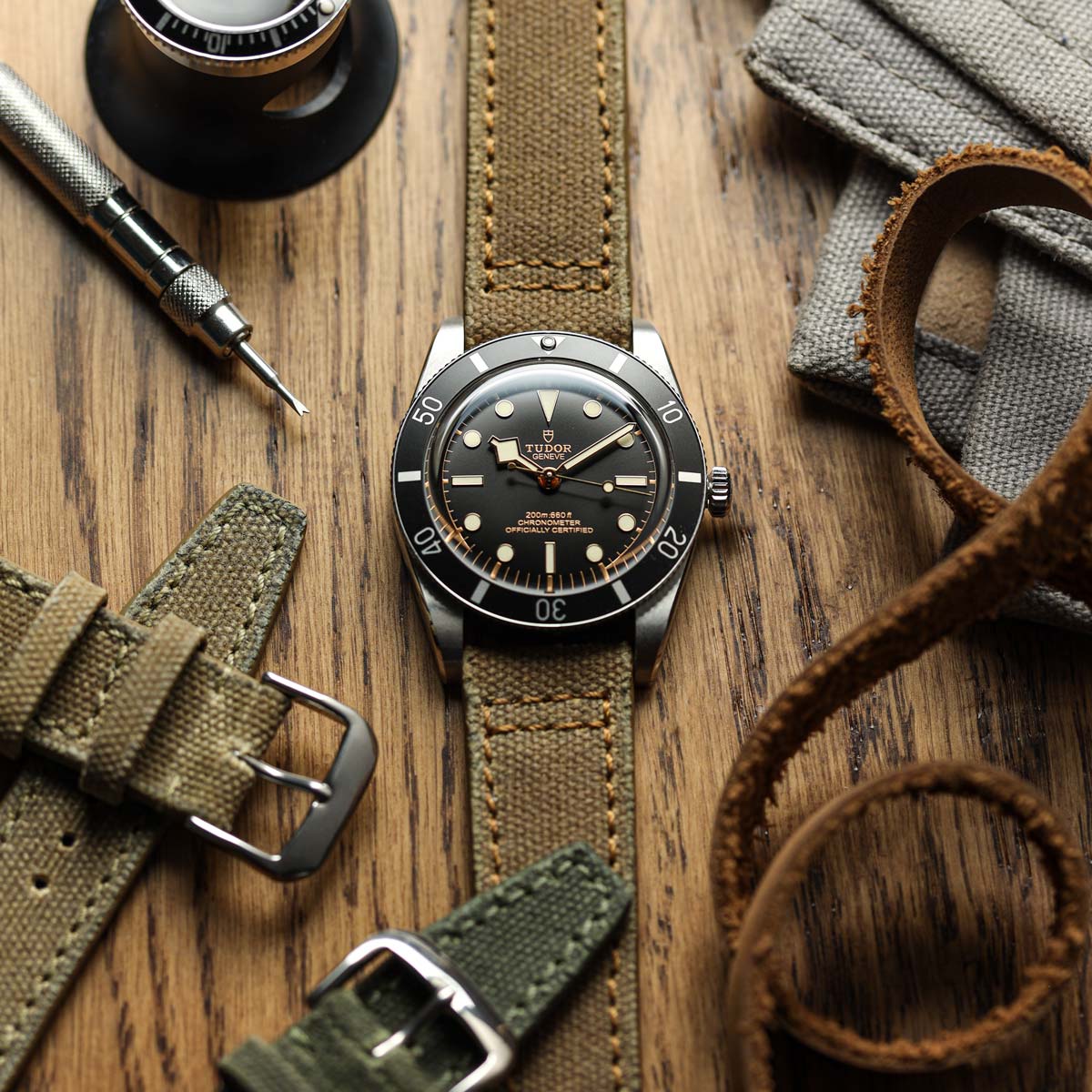 WatchGecko Handmade Two-Piece Canvas Watch Strap - Brown