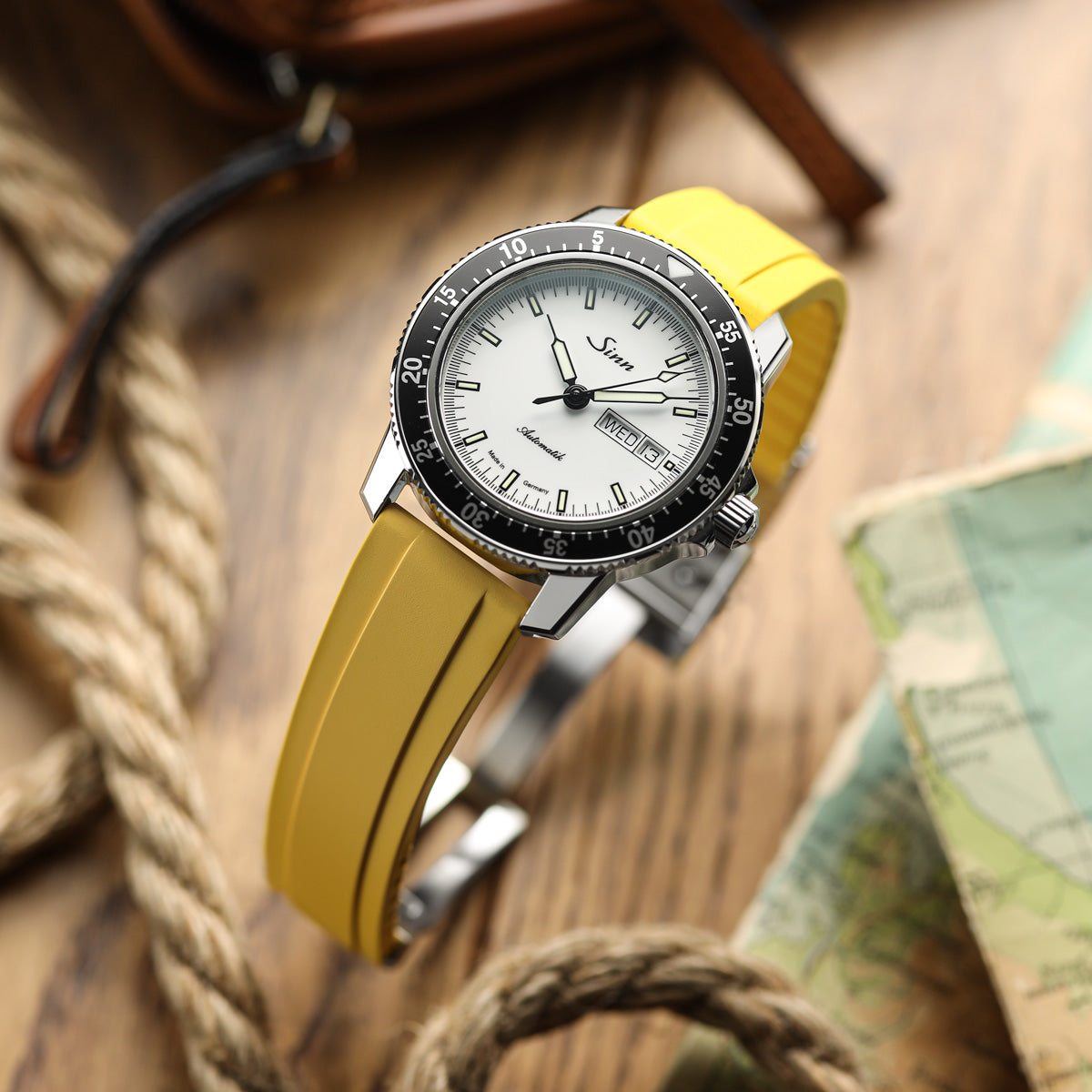 WatchGecko Sedona CTS Rubber Deployant Watch Strap - Canary Yellow