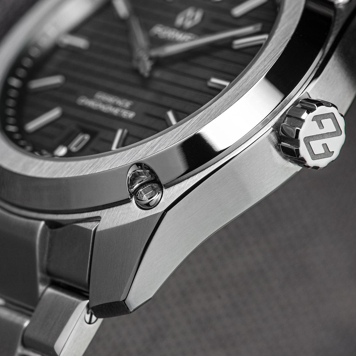 Formex Essence 39 Automatic Chronometer Watch - Black / Steel Bracelet