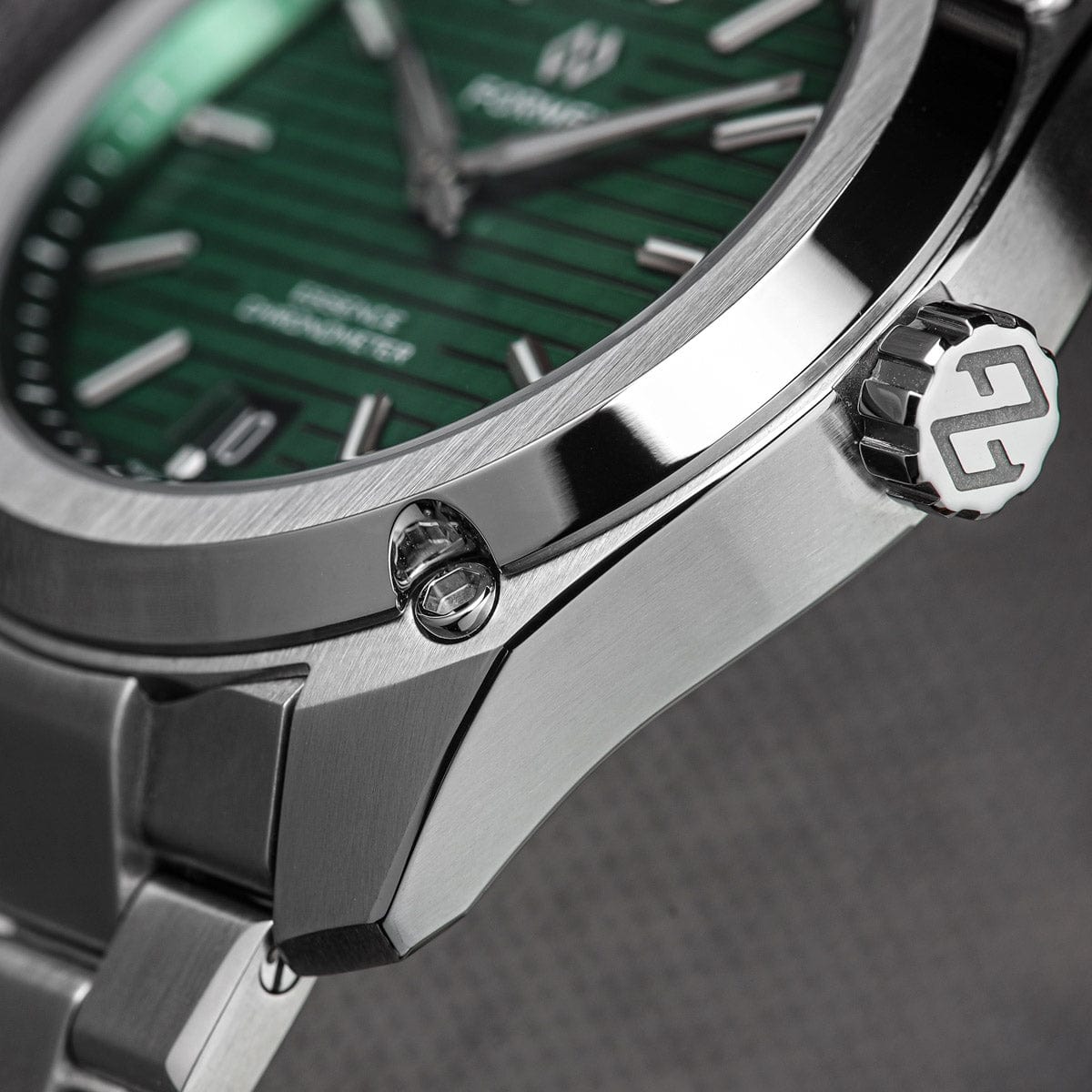 FORMEX Essence 43 Automatic Chronometer - Green