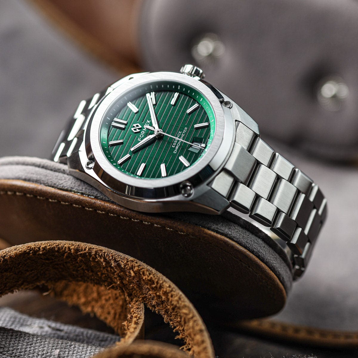 FORMEX Essence 43 Automatic Chronometer - Green