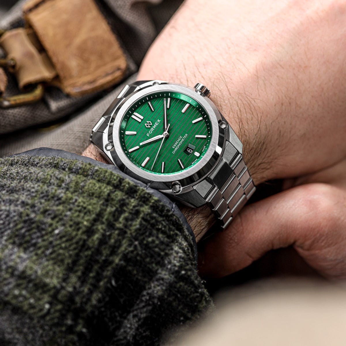 FORMEX Essence 43 Automatic Chronometer - Green