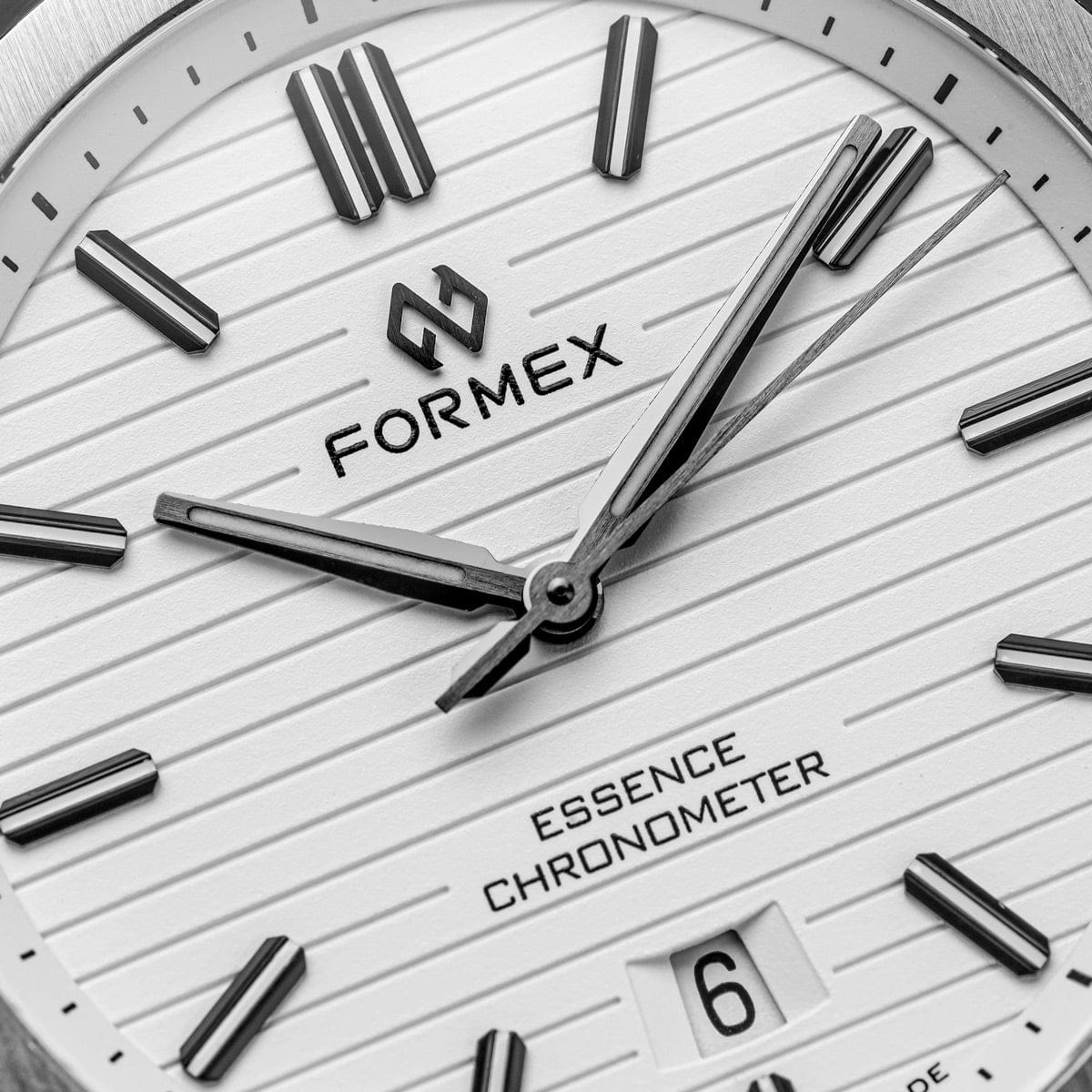 FORMEX Essence 43 Automatic Chronometer - Black