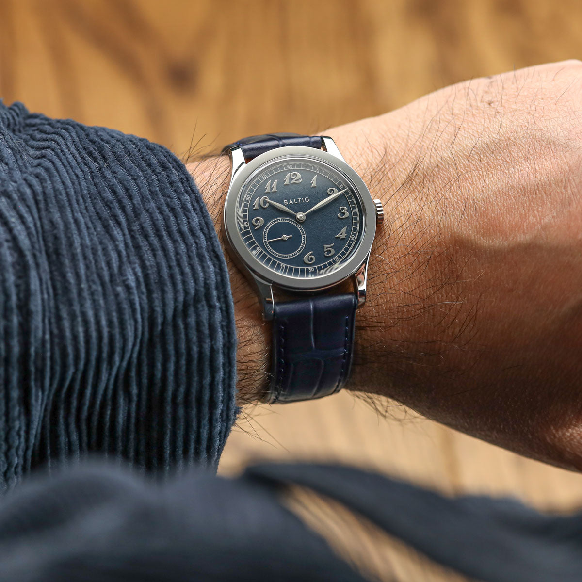 Louvain Croc Handmade Leather Watch Strap - Dark Blue